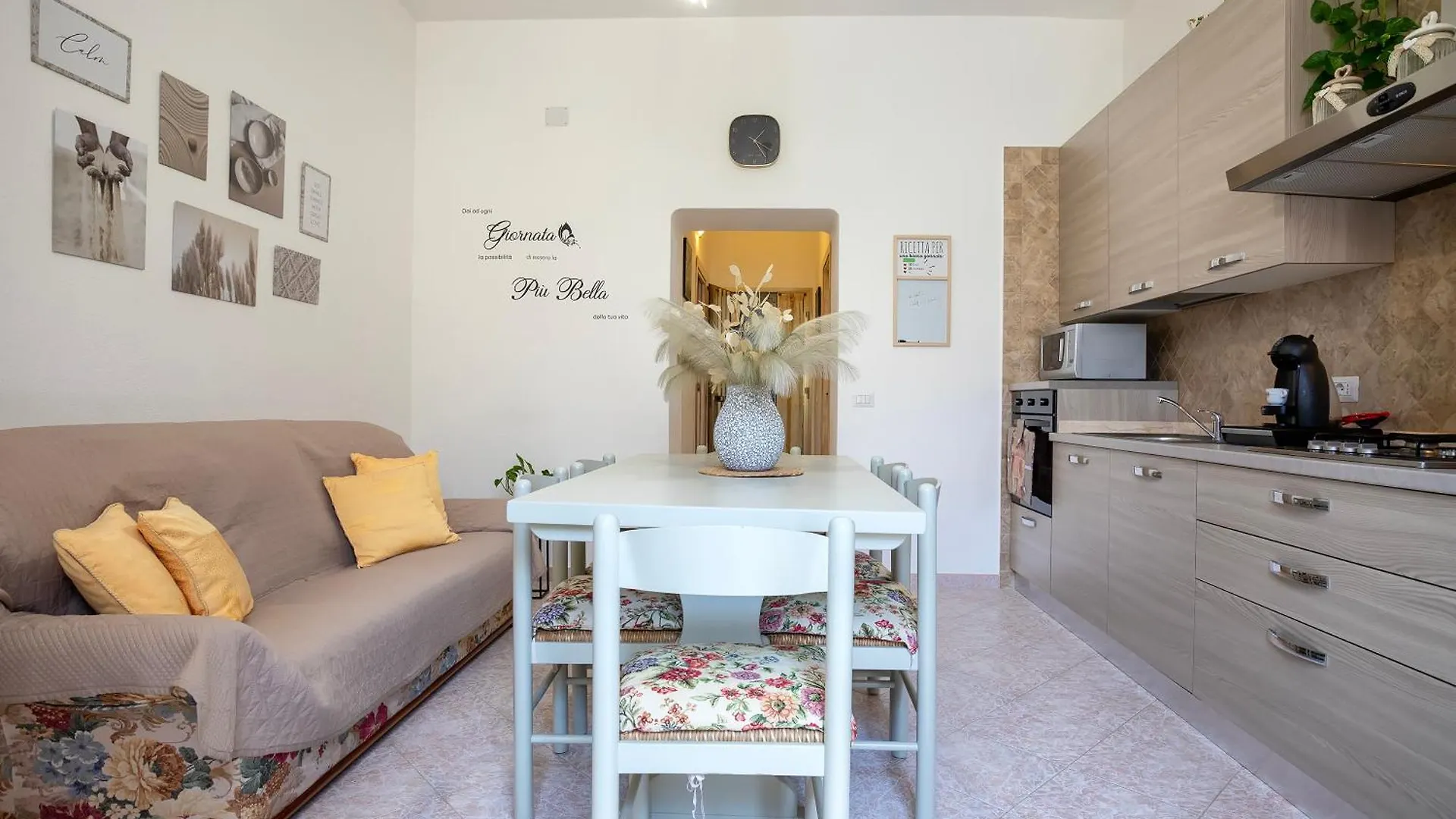 Viviana'S Holiday Home Trinità dʼAgultu Italien